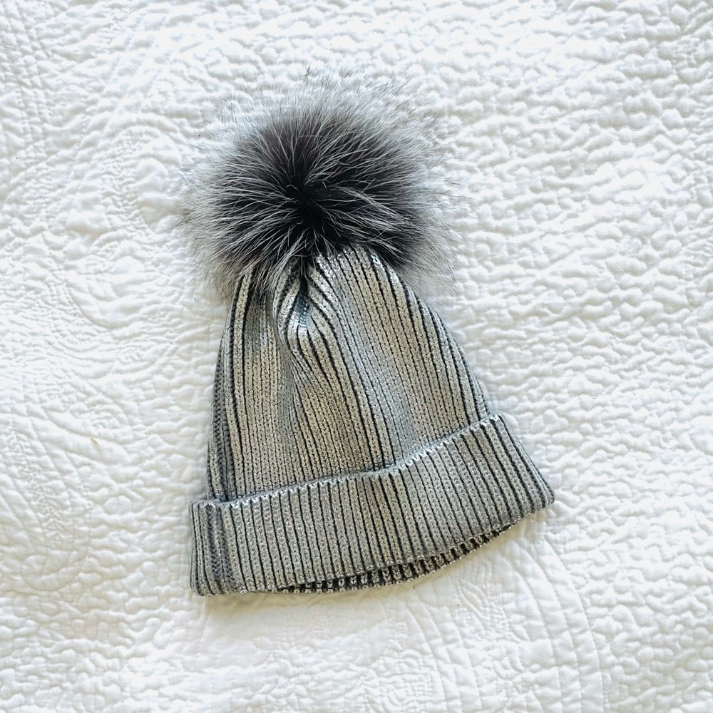 Adrienne Landau Metallic Silver Knit Beanie with Fox Fur Pom-Pom